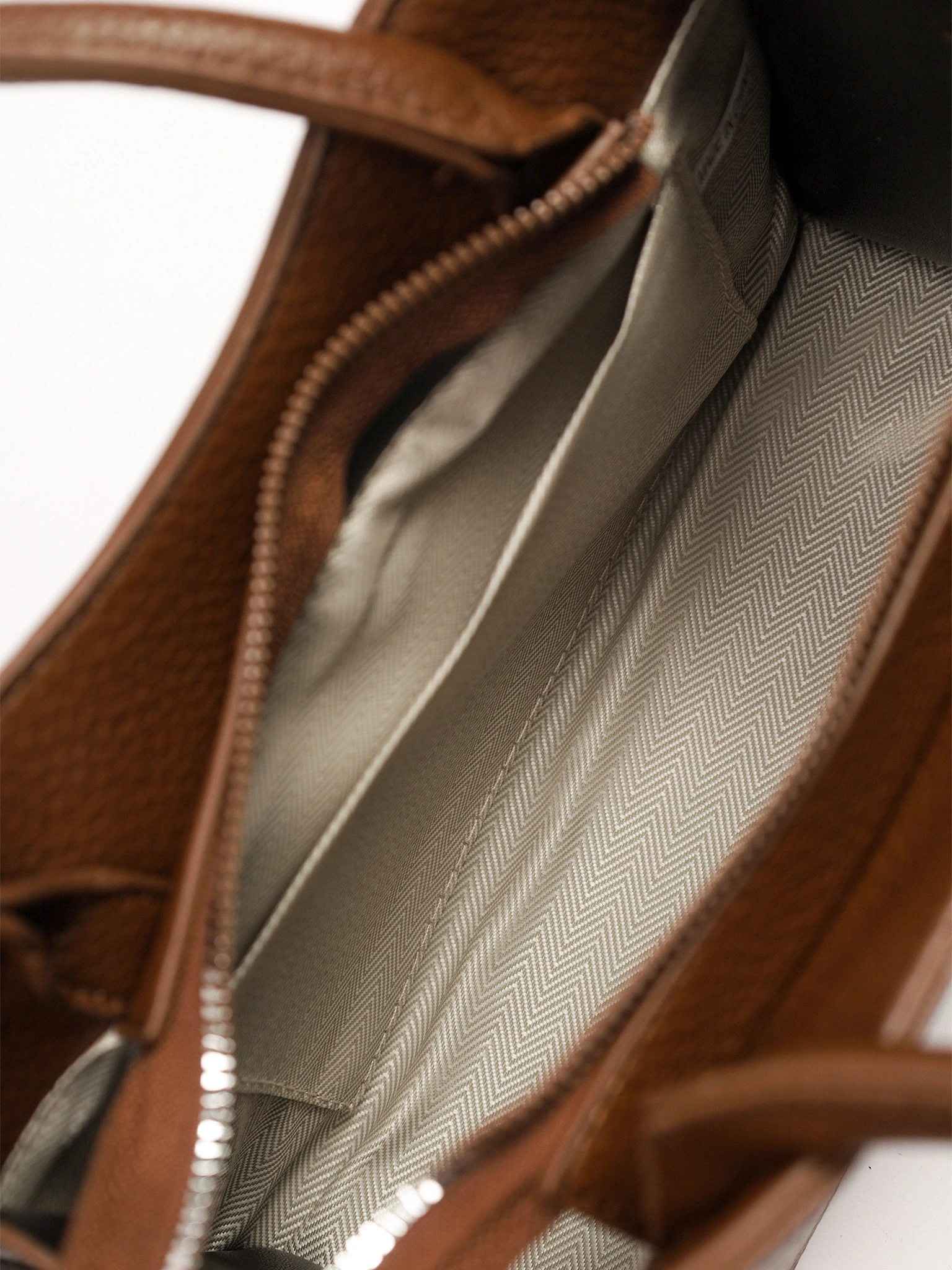 Сумка-тоут с бантом в ассортименте